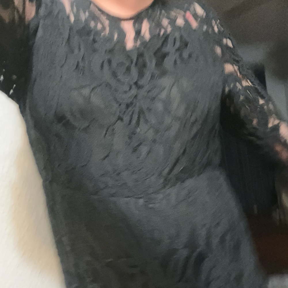 Black laced romper with long sleeve, shorts great condition spring summer - Picture 10 of 10